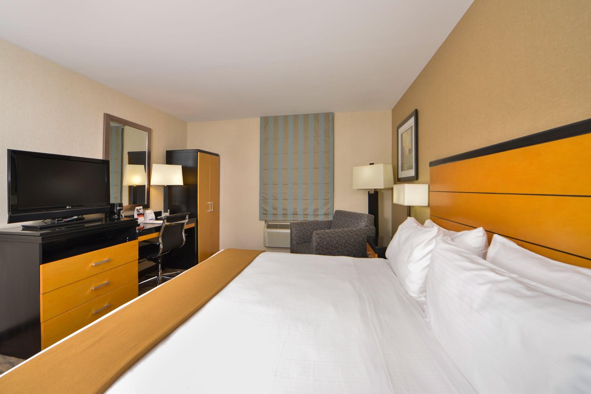 Holiday Inn Express Kennedy Airport, An Ihg Hotel New York Dış mekan fotoğraf