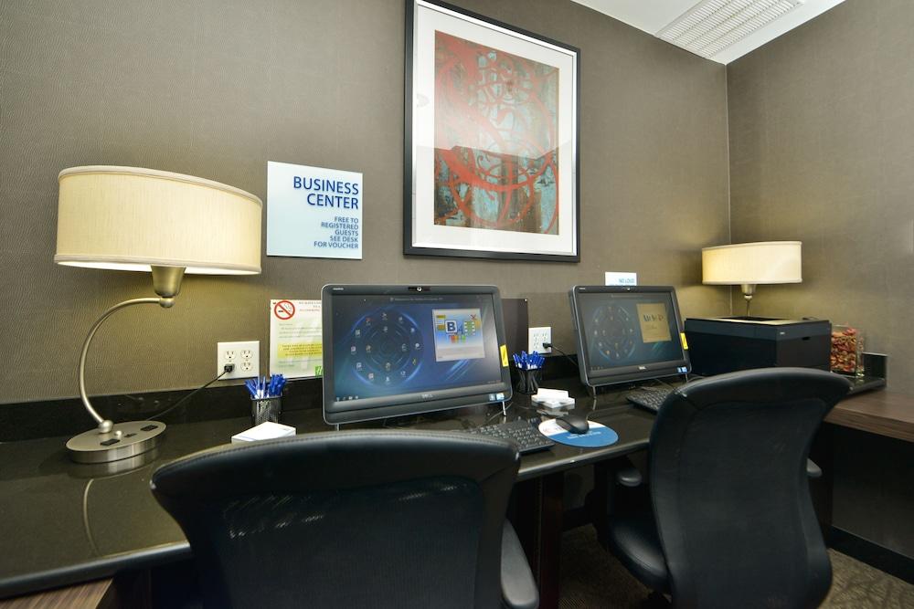 Holiday Inn Express Kennedy Airport, An Ihg Hotel New York Dış mekan fotoğraf