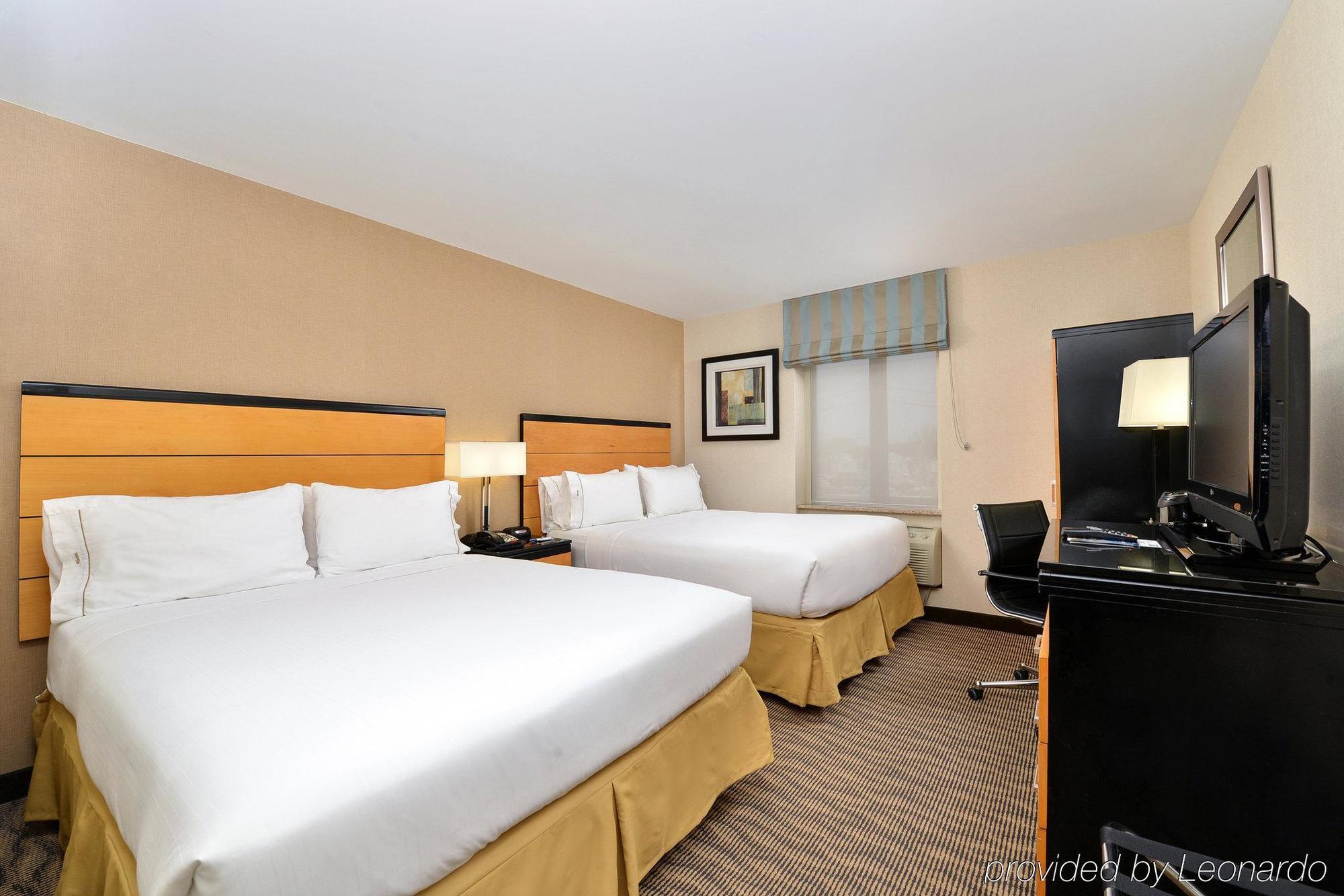 Holiday Inn Express Kennedy Airport, An Ihg Hotel New York Dış mekan fotoğraf