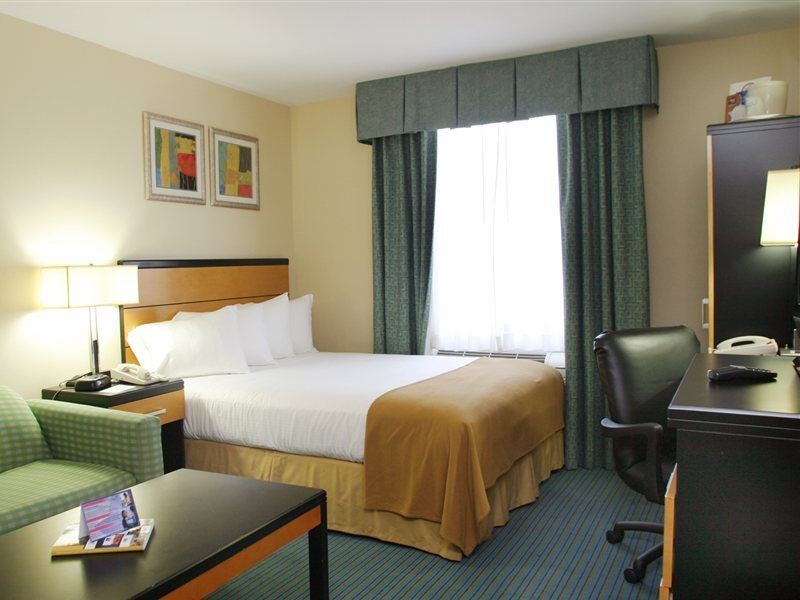 Holiday Inn Express Kennedy Airport, An Ihg Hotel New York Dış mekan fotoğraf